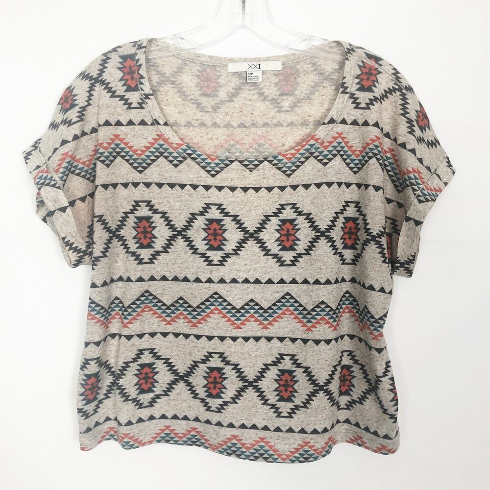 XXI Aztec Print Scoop Neck Cropped Boho Top Size Small